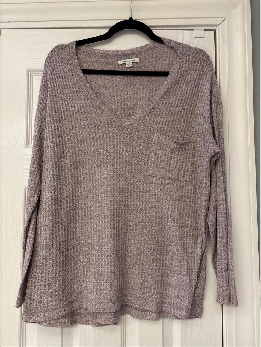 American Eagle Outfitters Soft Knit V Neck Pocket Top Size Large Purple